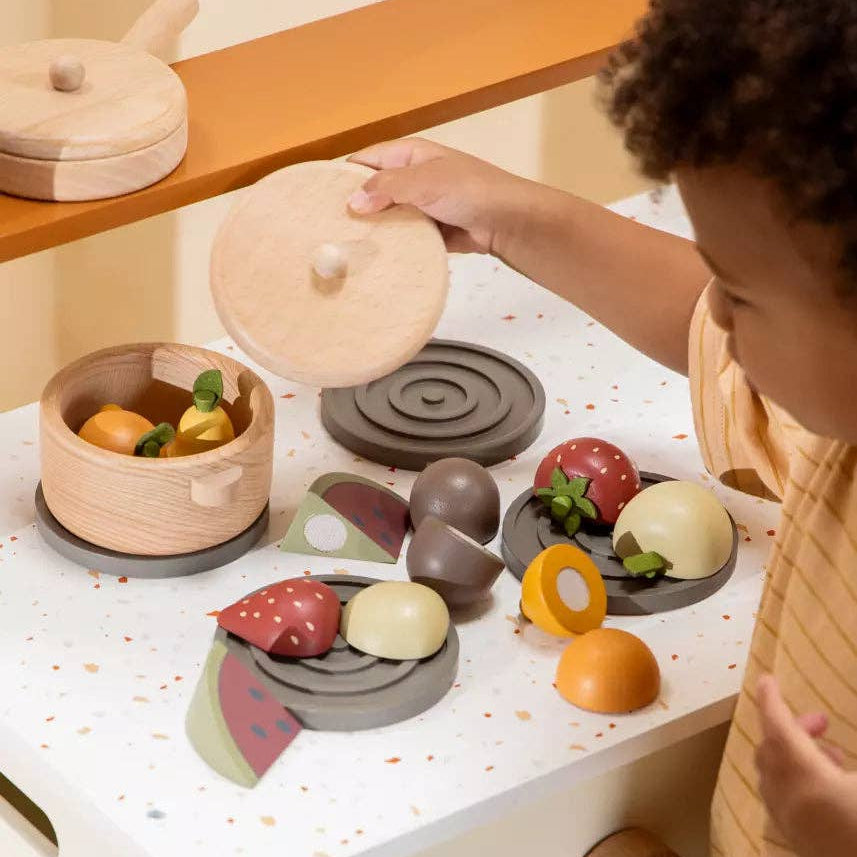 Wooden Fruit Playset | Market set with 7 wooden fruits